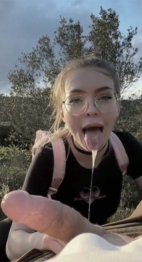 Hot Slut Gets An Oral Creampie