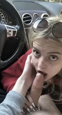 Sloppy Blowjob In The Car