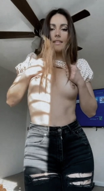 Sexy Teen Titty Drop